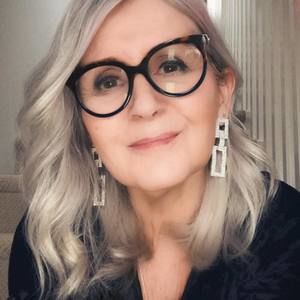 Meet your Posher, Maggie